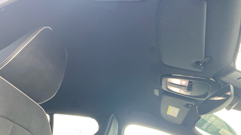 Volvo XC40 2.0 B4P Plus Dark 5dr Auto Petrol Estate